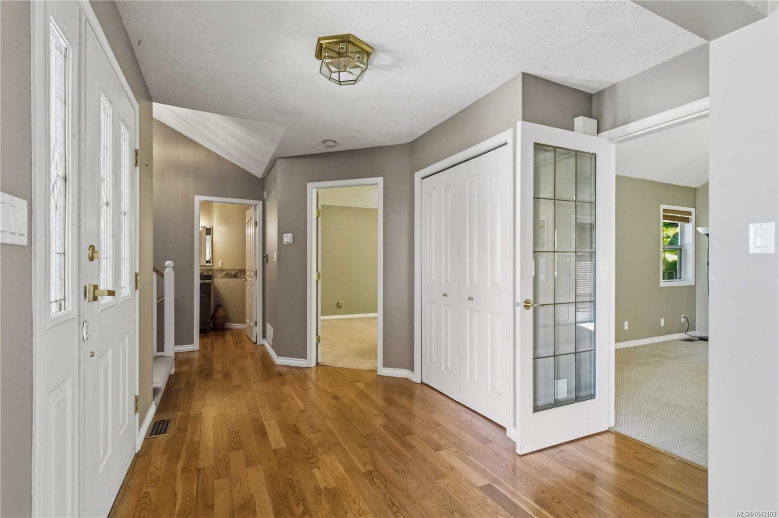 4343 Emily Carr Dr, Saanich, BC