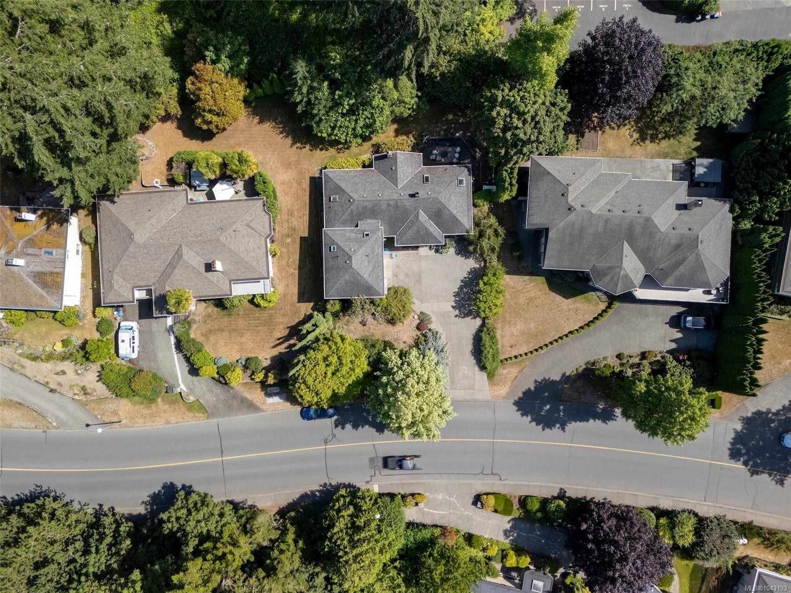 4343 Emily Carr Dr, Saanich, BC