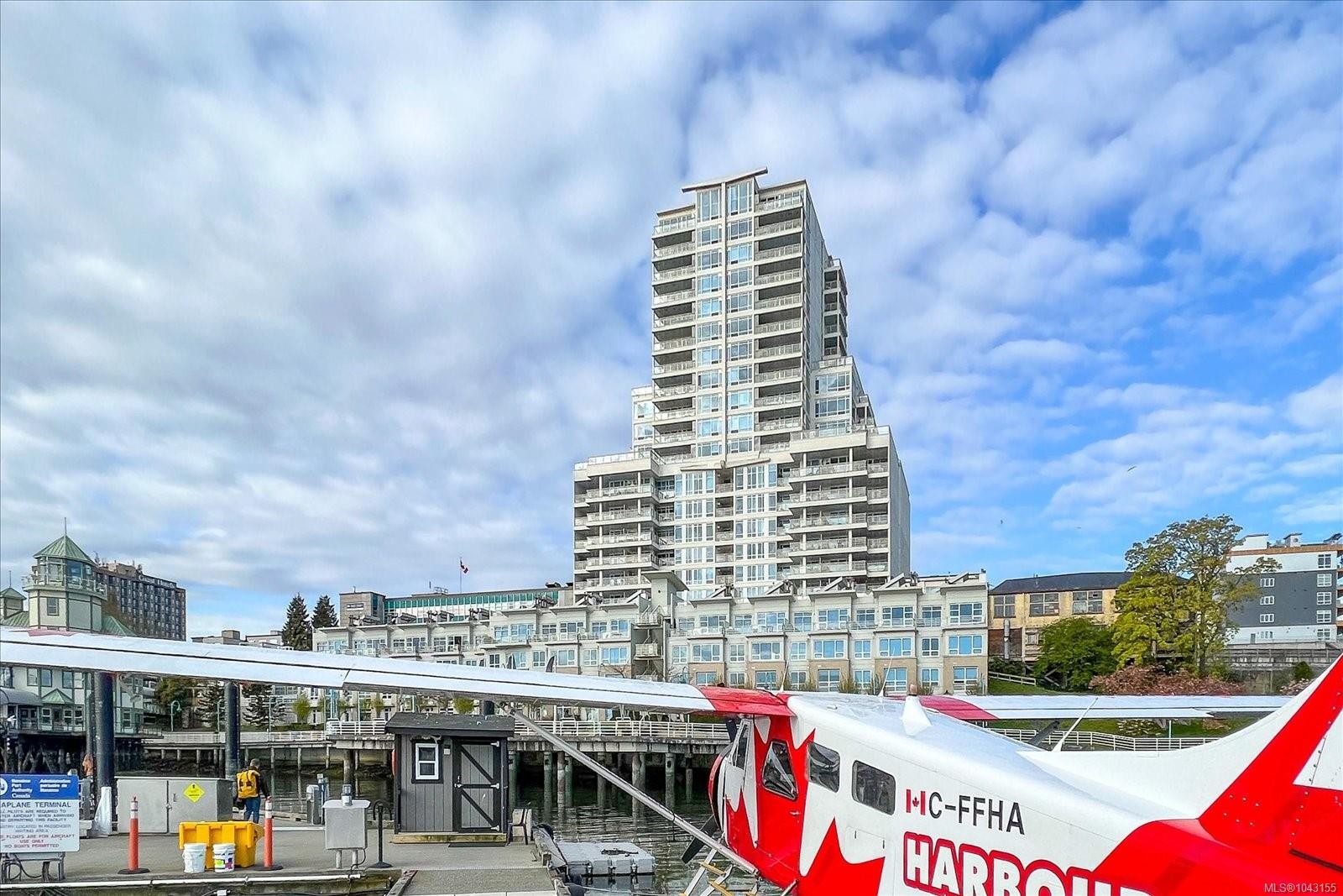 #Th10-38 Front St, Nanaimo, BC