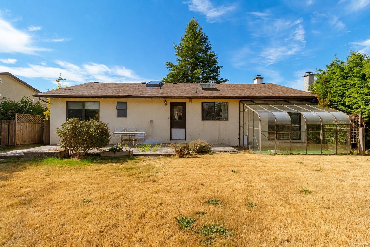2036 Winmeadow Pl, Sidney, BC