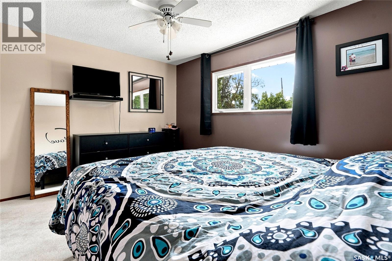 Thorhaug Acreage, Leask Rm No. 464, SK - Indoor Photo Showing Bedroom