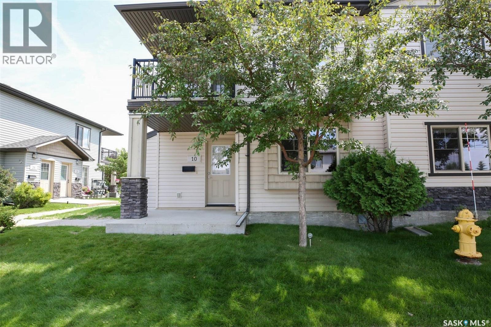 10 5011 James Hill Road, Regina, SK - Outdoor