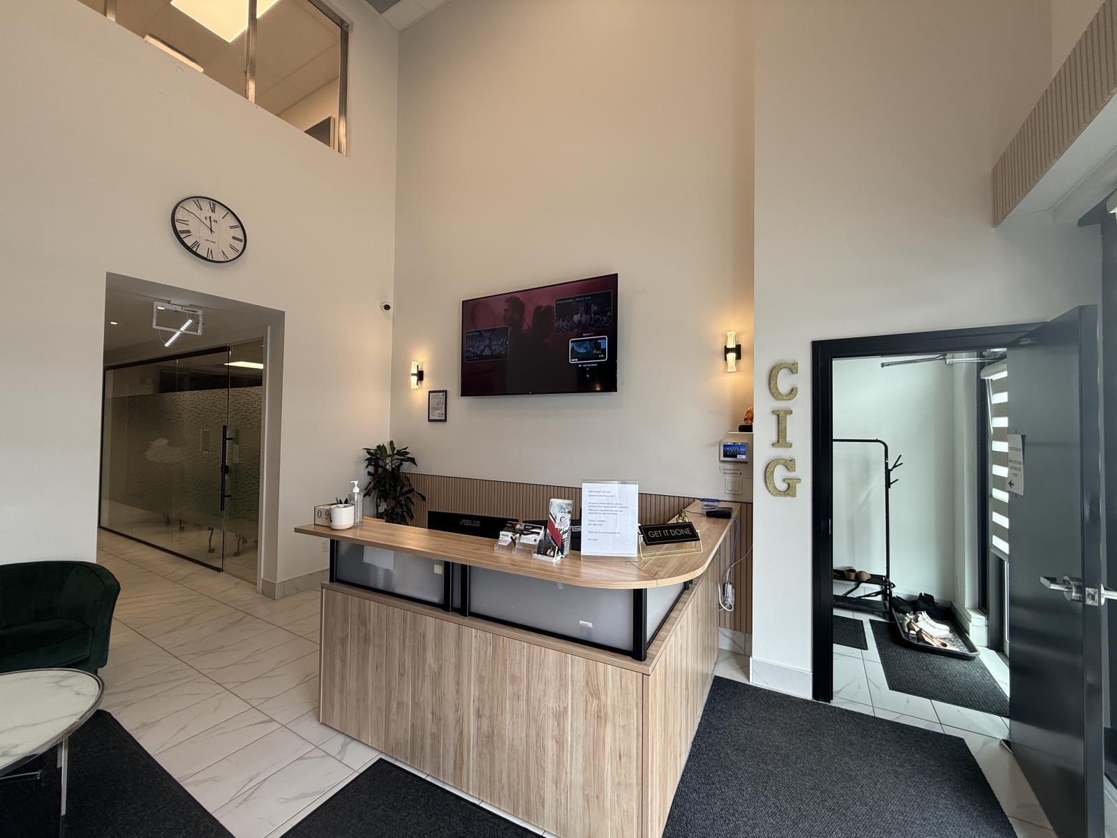 2858 Calgary Trail Nw, Edmonton, AB