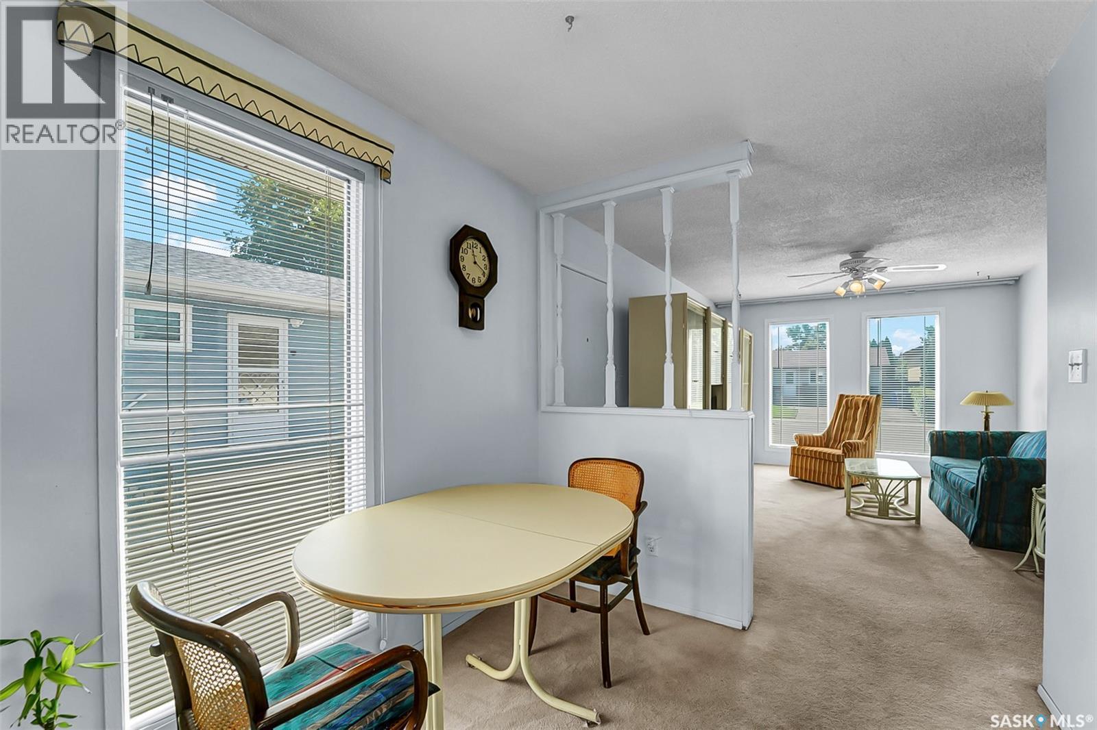 334 Johnson Crescent, Saskatoon, SK - Indoor Photo Showing Dining Room