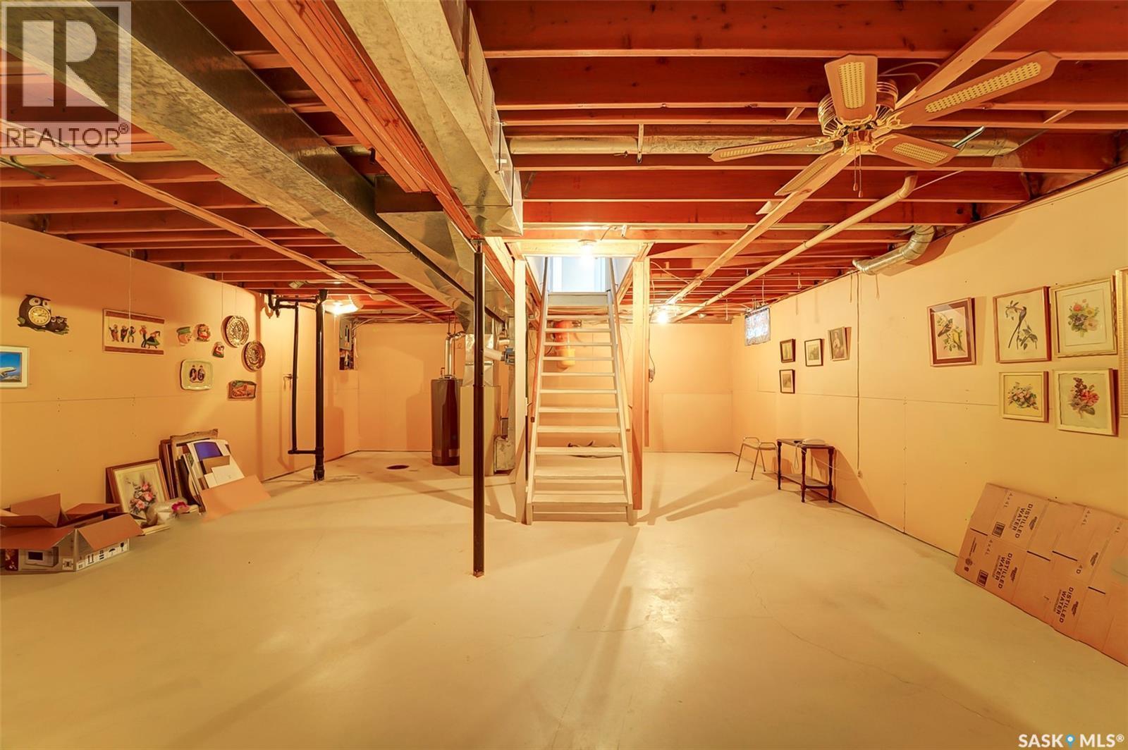 334 Johnson Crescent, Saskatoon, SK - Indoor Photo Showing Basement