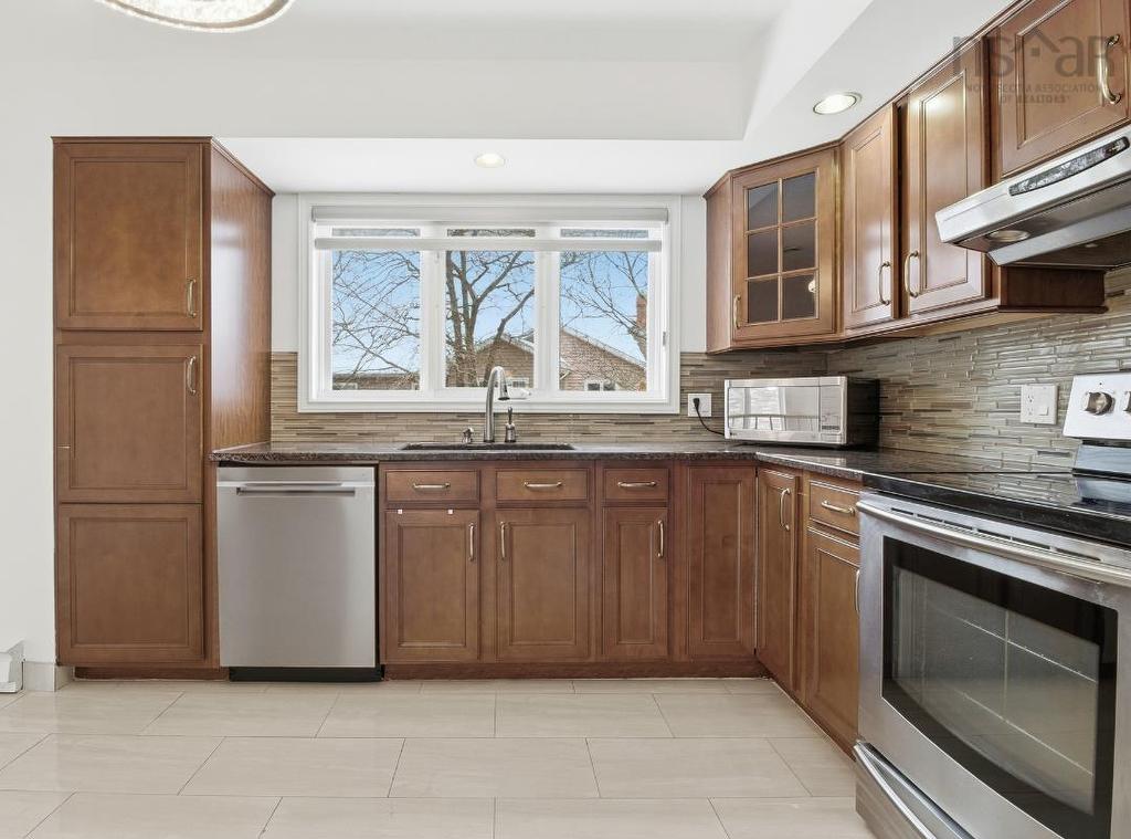 1 Brackley Place, Halifax, NS