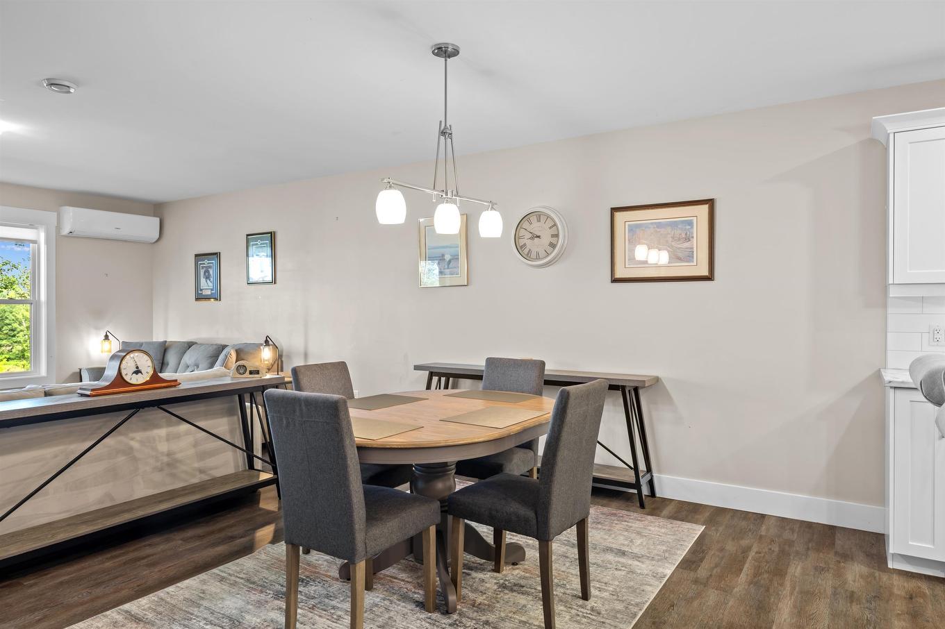 11 Mill Pond Lane, Cornwall, PE