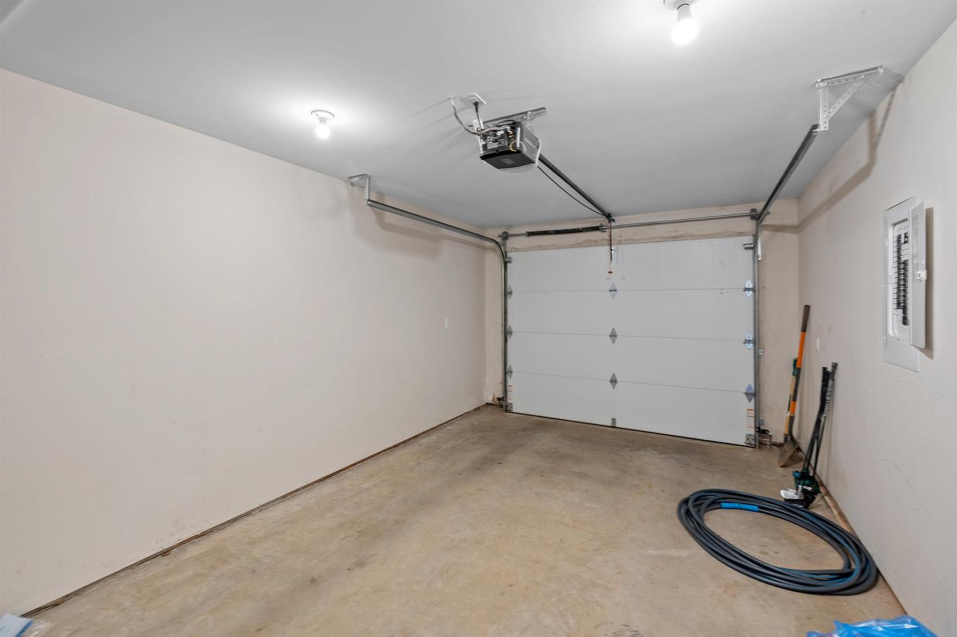 11 Mill Pond Lane, Cornwall, PE