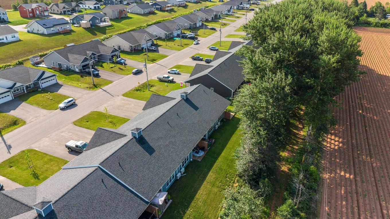 11 Mill Pond Lane, Cornwall, PE