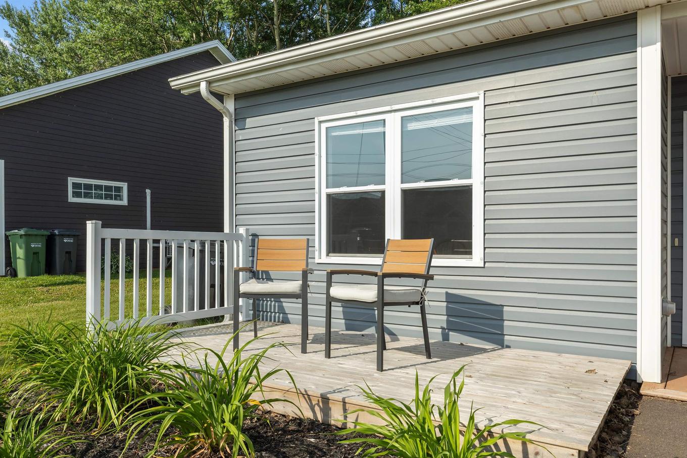 11 Mill Pond Lane, Cornwall, PE
