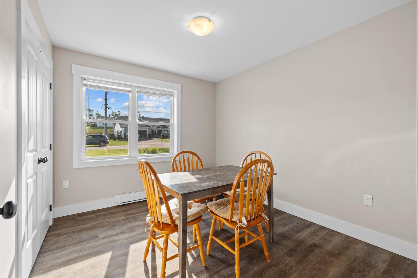 11 Mill Pond Lane, Cornwall, PE
