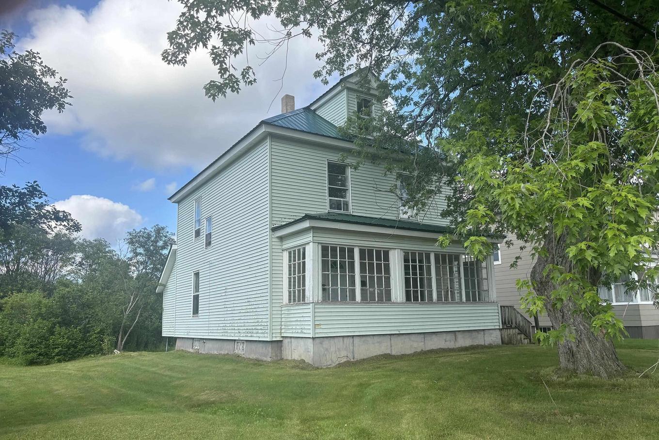37 Russell Street, Amherst, NS