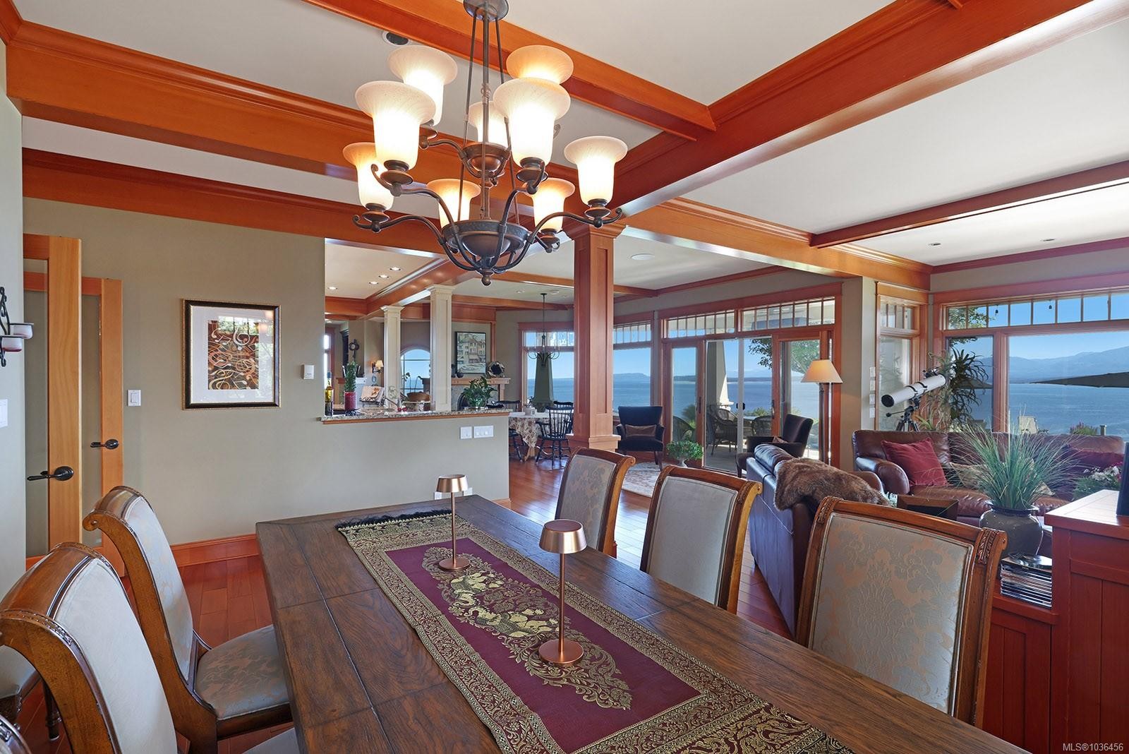 1133 Yates Rd, Comox, BC