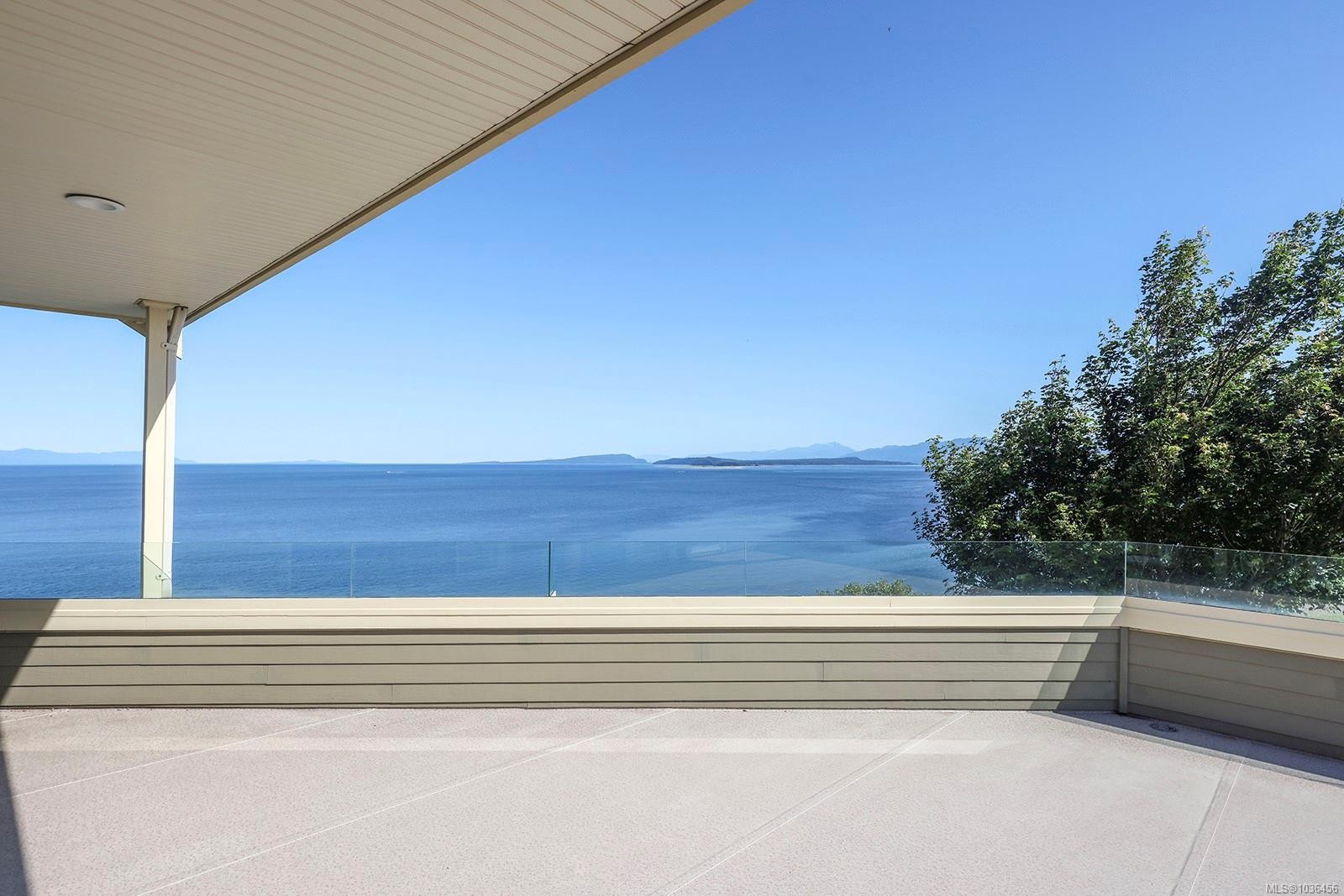 1133 Yates Rd, Comox, BC
