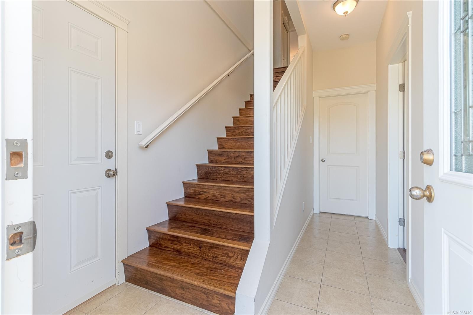 1714 Chaplin St, Crofton, BC