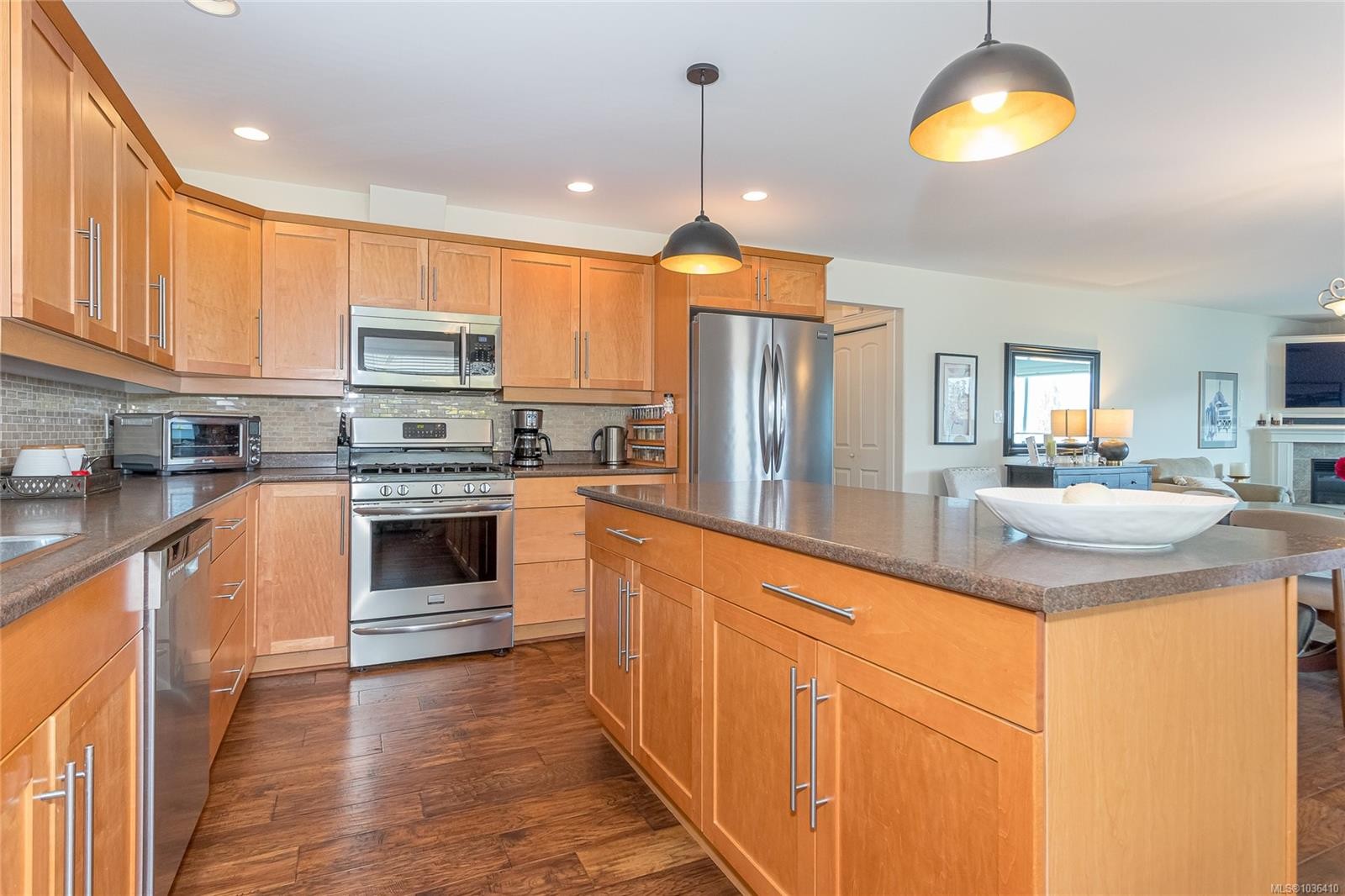 1714 Chaplin St, Crofton, BC
