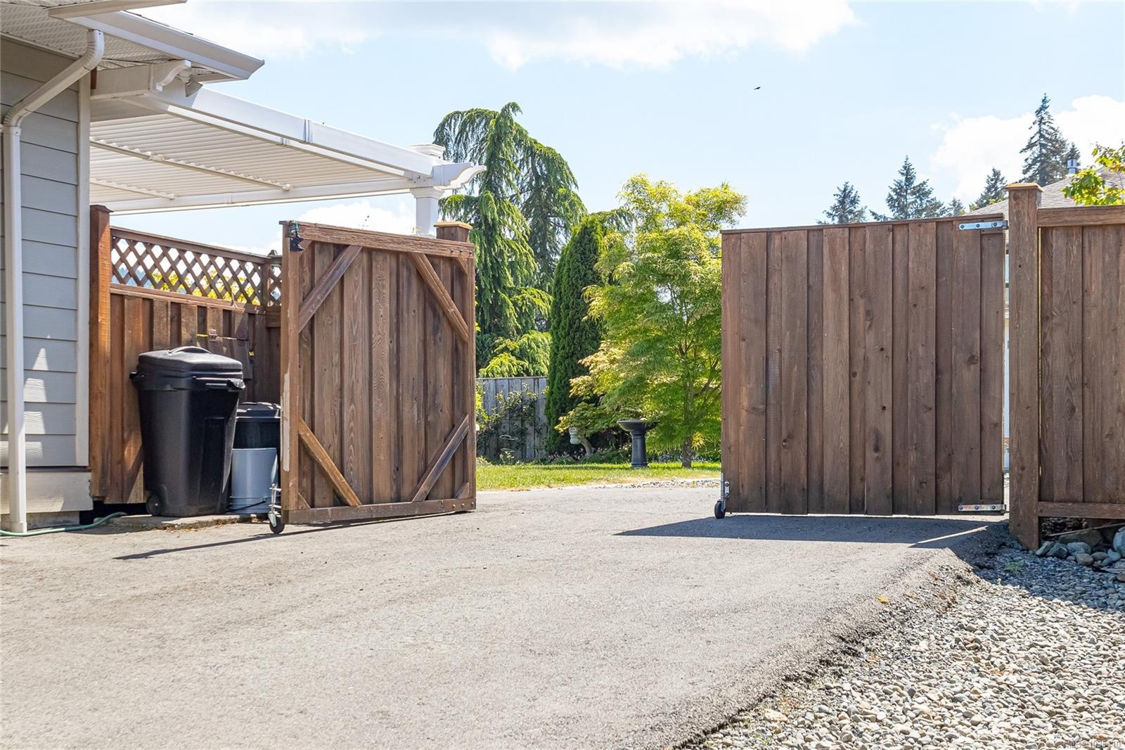 1714 Chaplin St, Crofton, BC