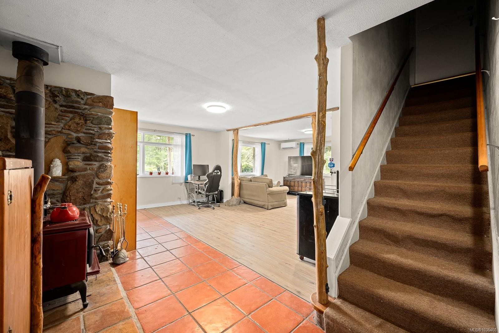 9510 Mcfarlane Rd, Denman Island, BC