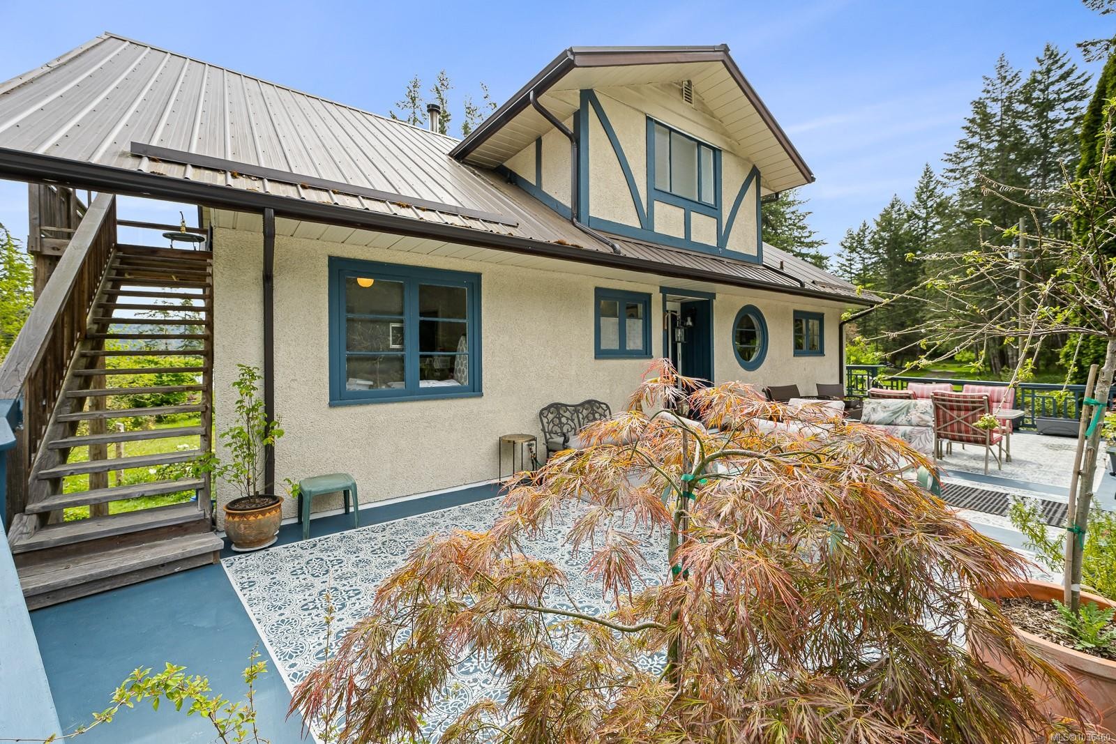 9510 Mcfarlane Rd, Denman Island, BC