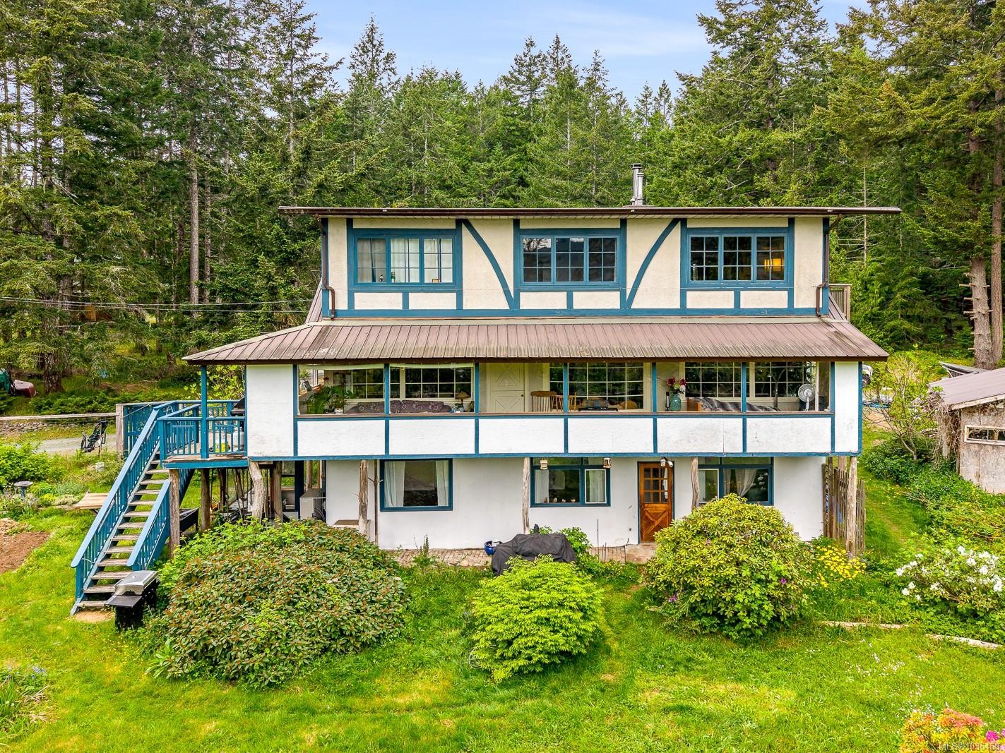 9510 Mcfarlane Rd, Denman Island, BC