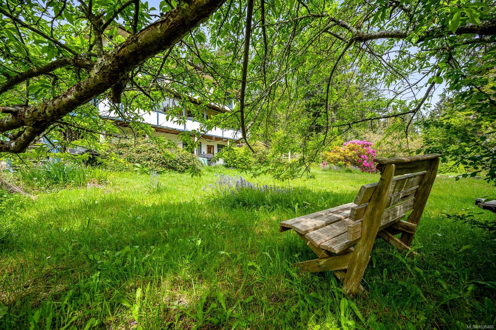 9510 Mcfarlane Rd, Denman Island, BC