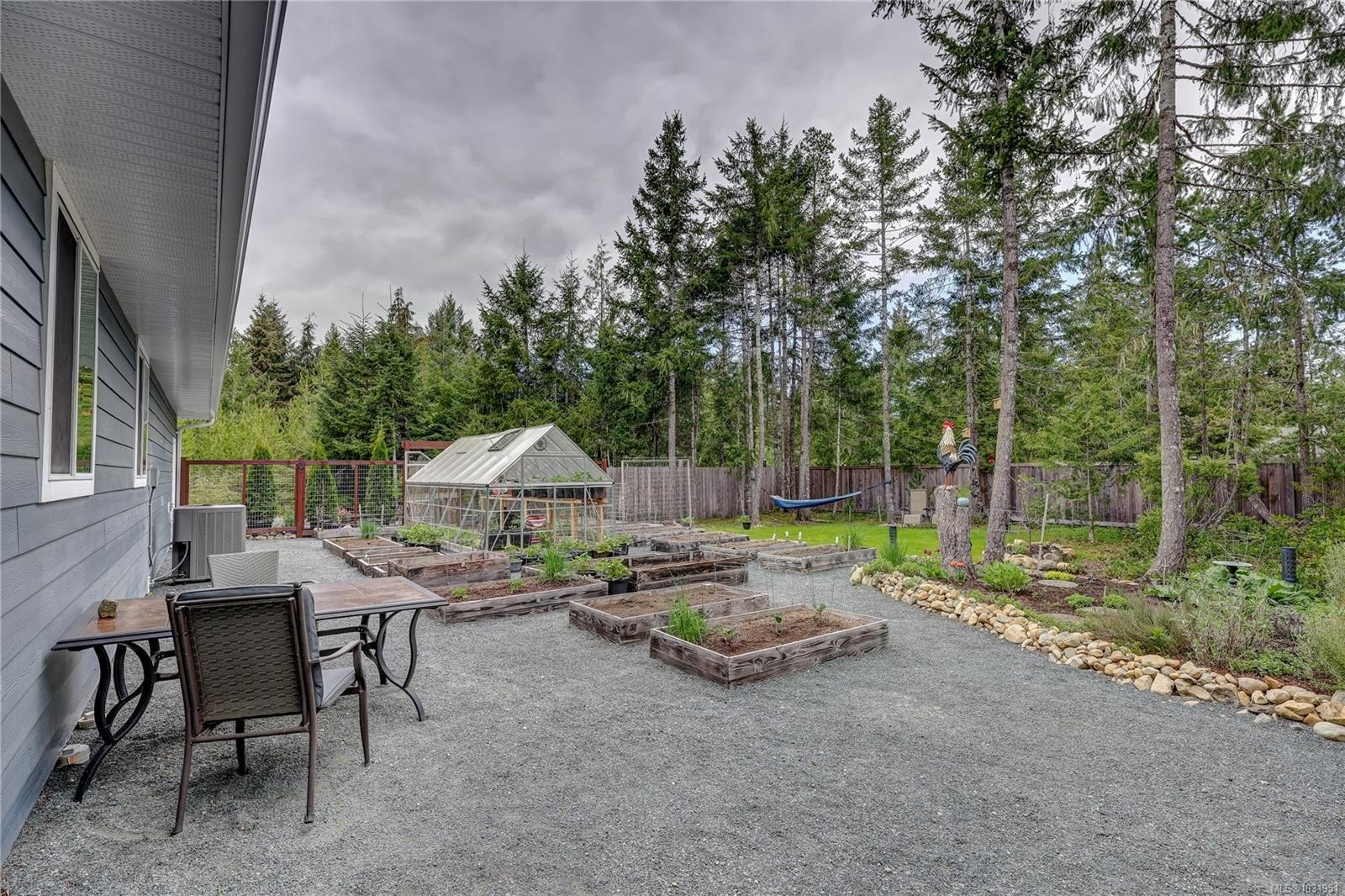 1868 Galvin Pl, Qualicum Beach, BC