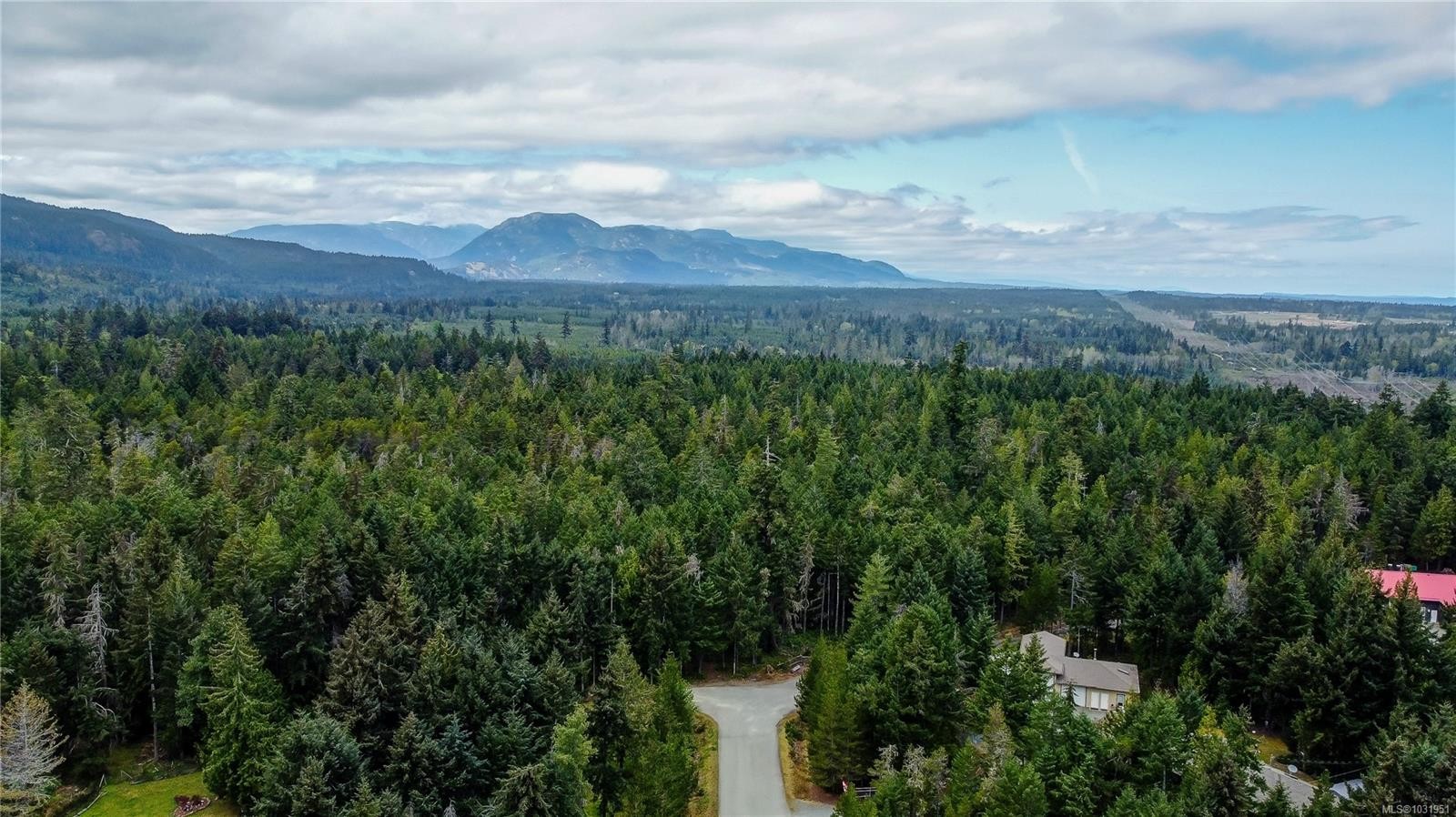 1868 Galvin Pl, Qualicum Beach, BC