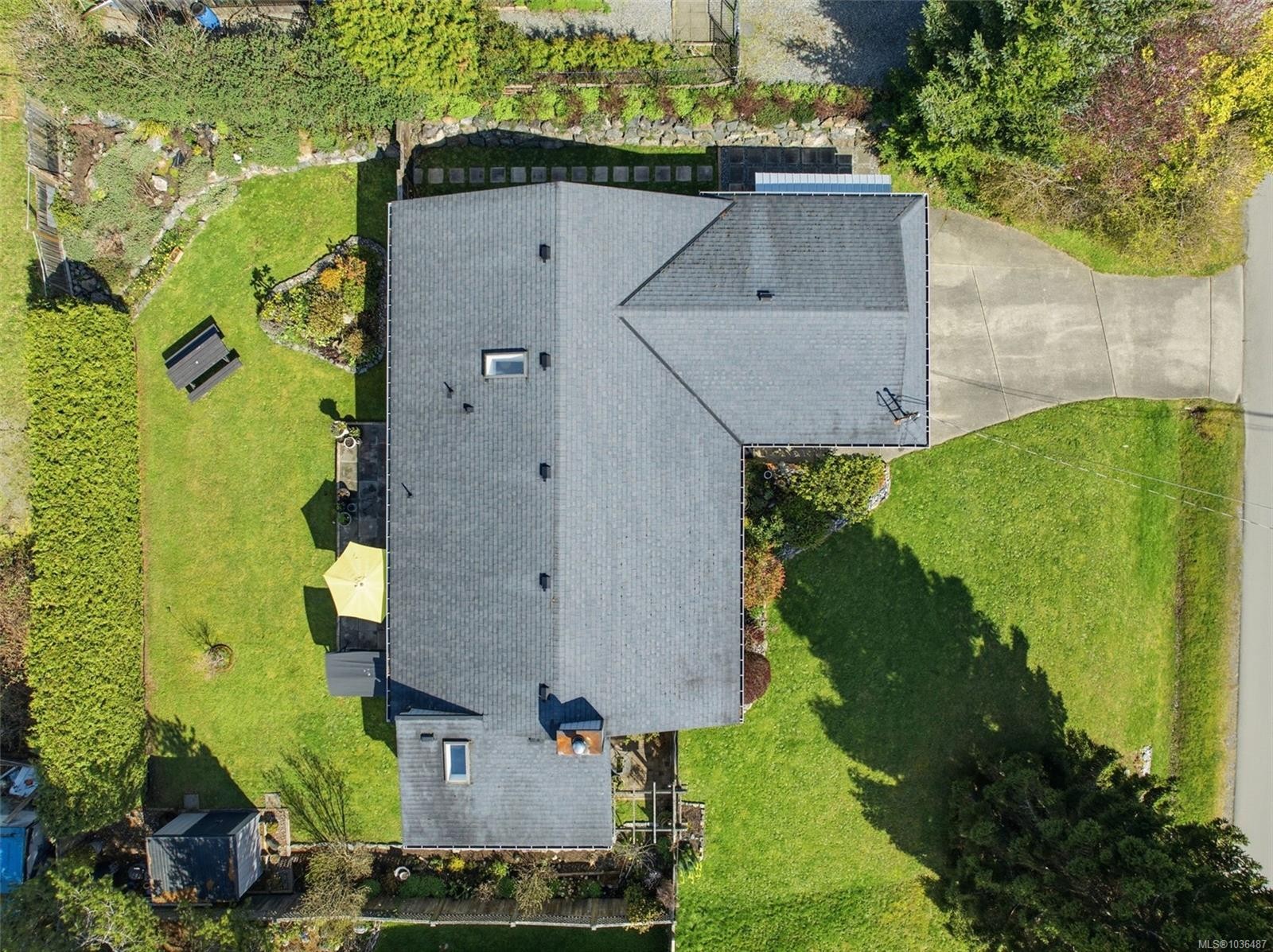 6728 Eakin Dr, Sooke, BC