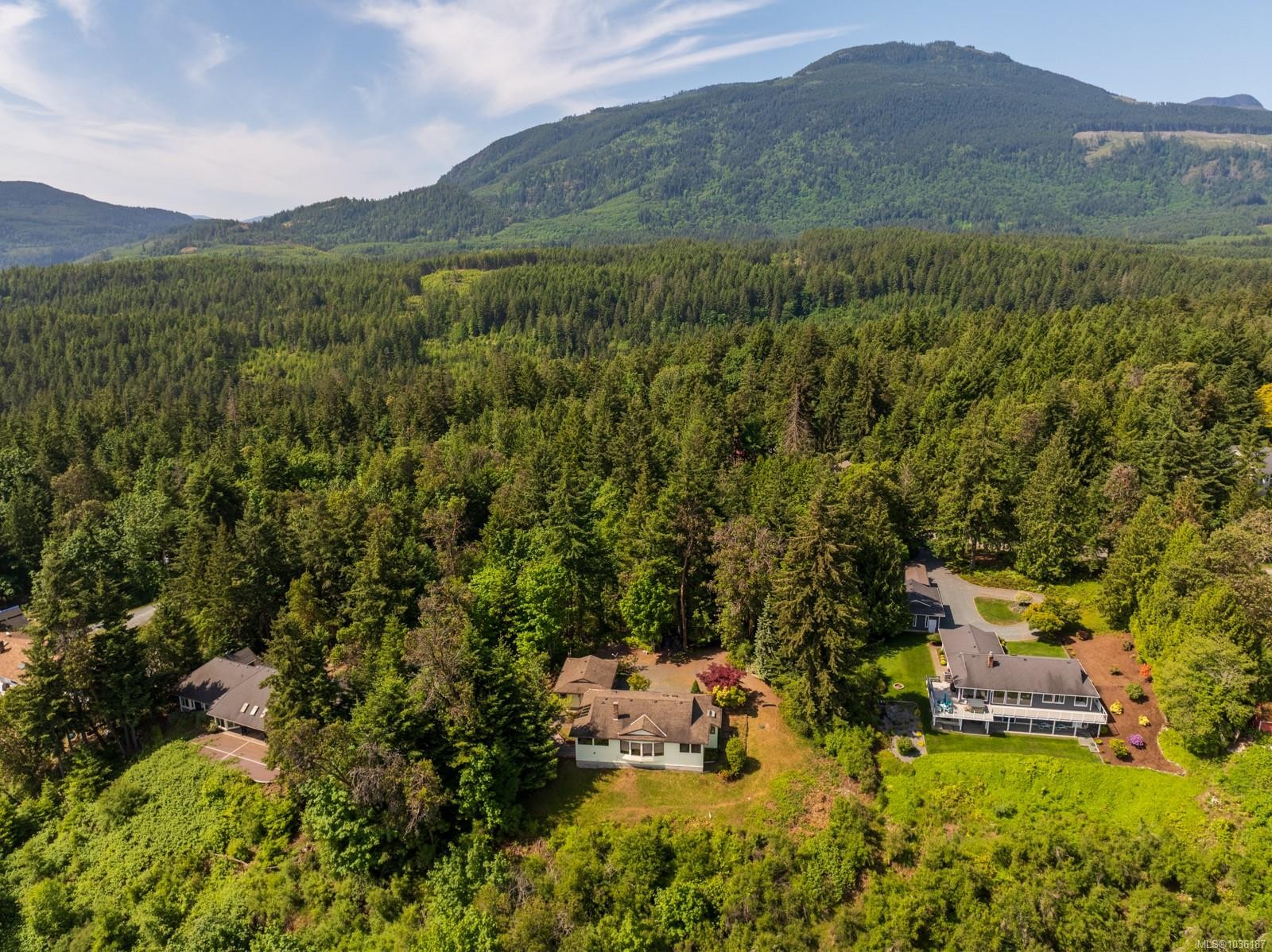 9911 Panorama Ridge Rd, Chemainus, BC
