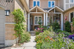 107-833 Scollard Court Mississauga, ON L5V 2B4