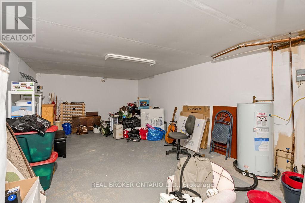 51 Haxby Private, Ottawa, ON - Indoor Photo Showing Garage