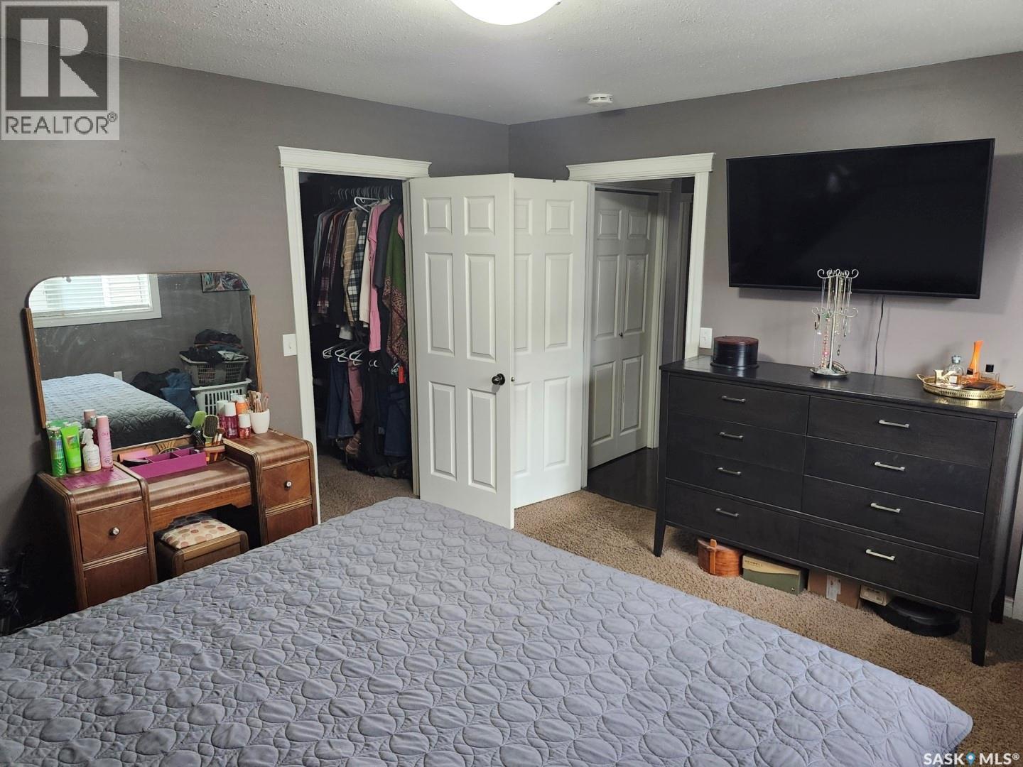 505 Cardinal Court, Shellbrook, SK - Indoor Photo Showing Bedroom