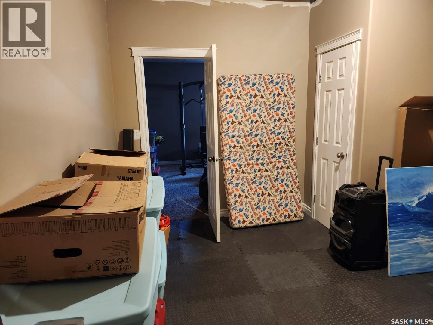 505 Cardinal Court, Shellbrook, SK - Indoor Photo Showing Other Room