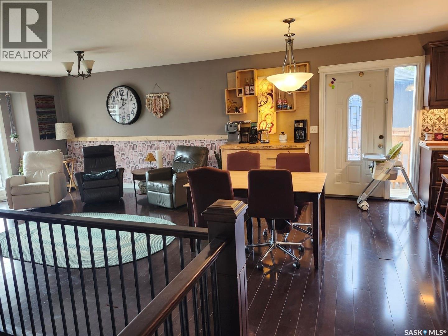 505 Cardinal Court, Shellbrook, SK - Indoor Photo Showing Dining Room