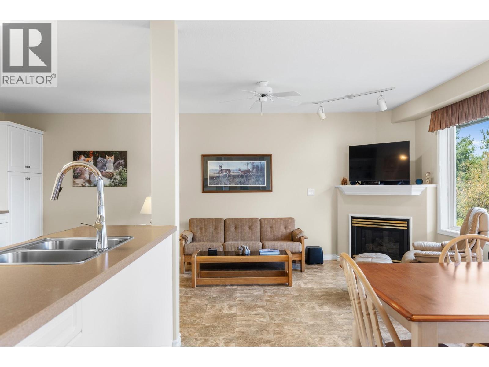 3849 Glen Canyon Drive, West Kelowna, BC - Indoor With Fireplace