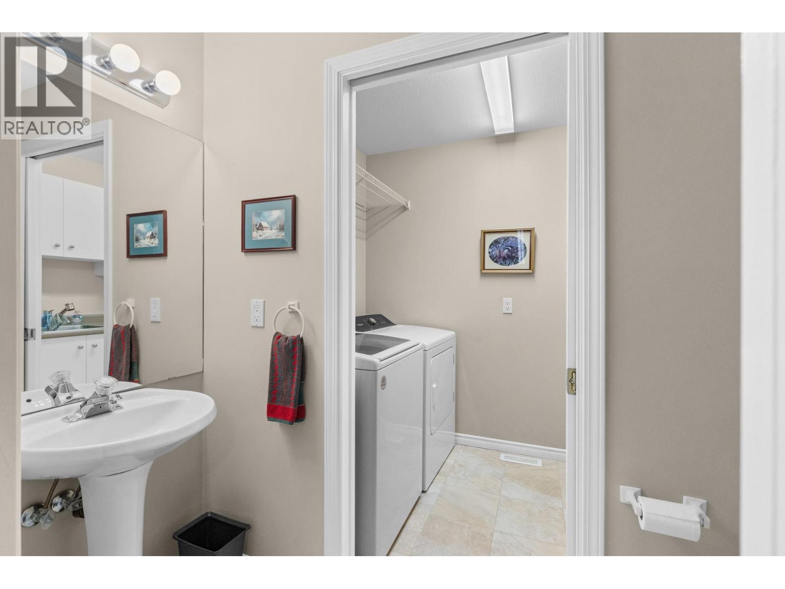 3849 Glen Canyon Drive, West Kelowna, BC - Indoor Photo Showing Laundry Room