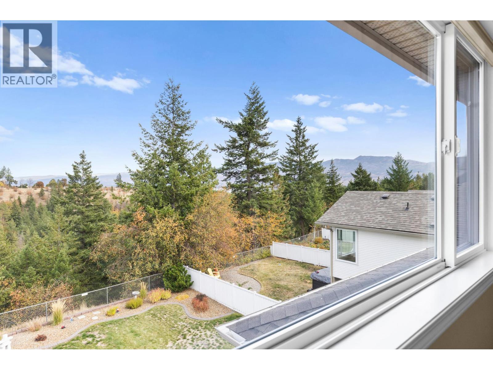 3849 Glen Canyon Drive, West Kelowna, BC - Outdoor