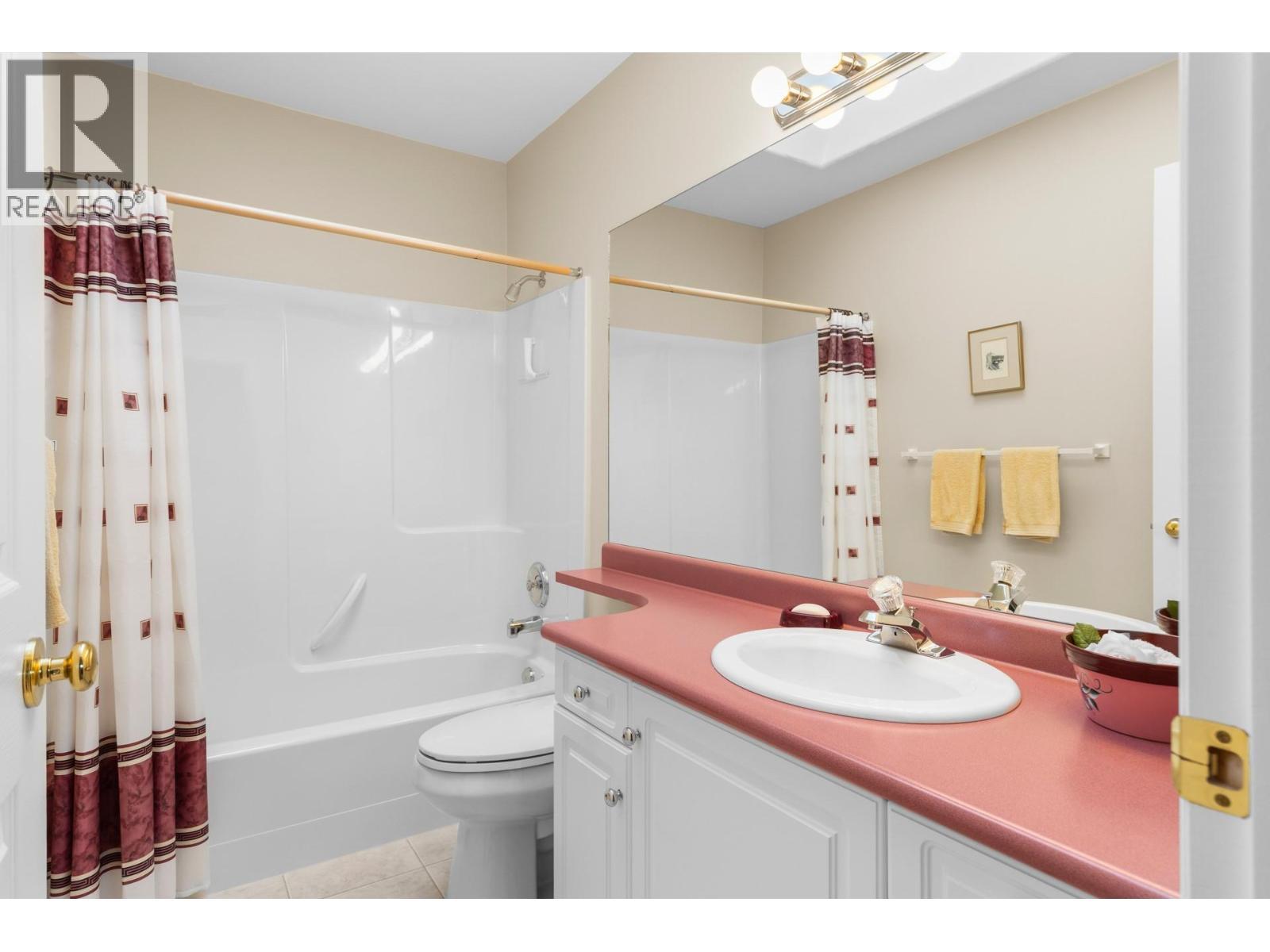 3849 Glen Canyon Drive, West Kelowna, BC - Indoor Photo Showing Bathroom