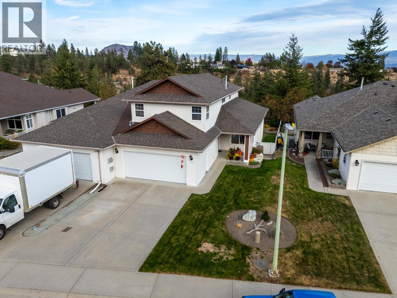 3849 Glen Canyon Drive, West Kelowna, BC - Outdoor
