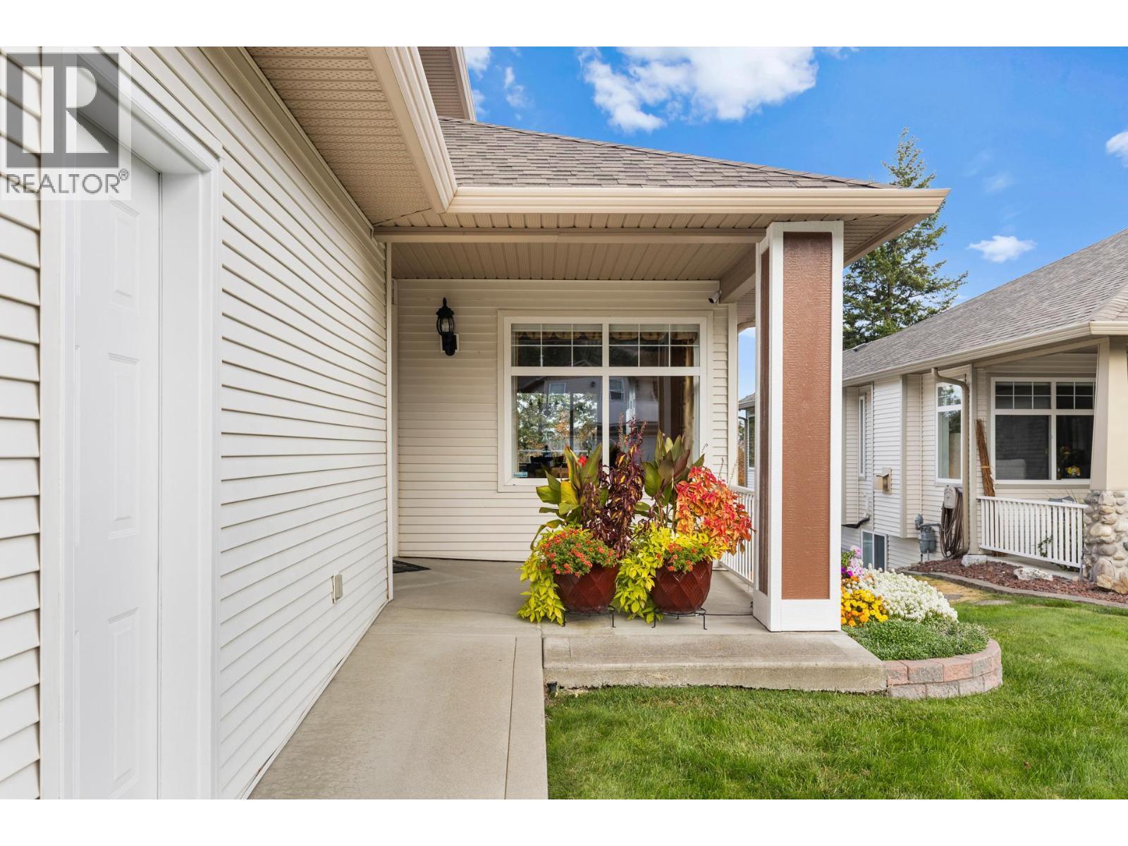 3849 Glen Canyon Drive, West Kelowna, BC - Outdoor With Deck Patio Veranda