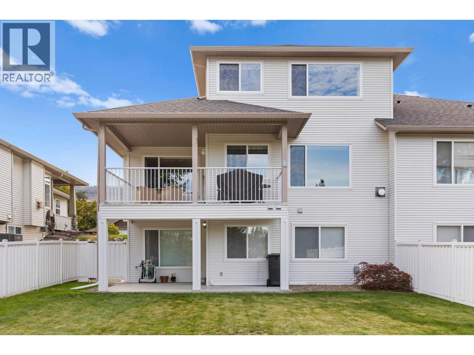 3849 Glen Canyon Drive, West Kelowna, BC - Outdoor