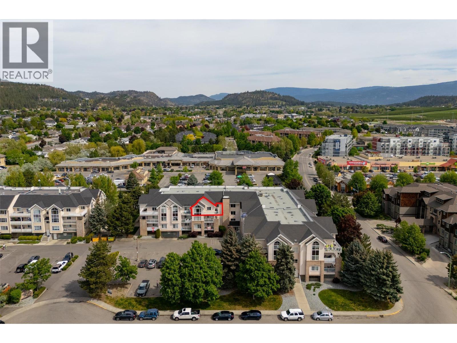 400 Sutton Crescent Unit# 313, Kelowna, BC - Outdoor With View