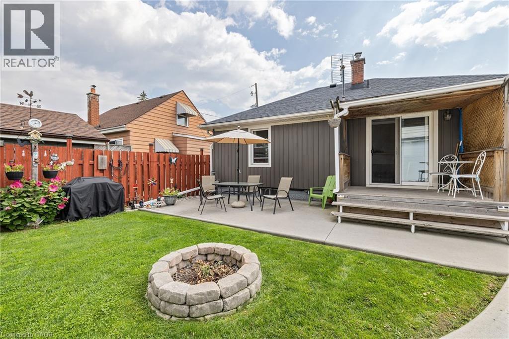 625 Tate Avenue, Hamilton, ON - Outdoor With Deck Patio Veranda