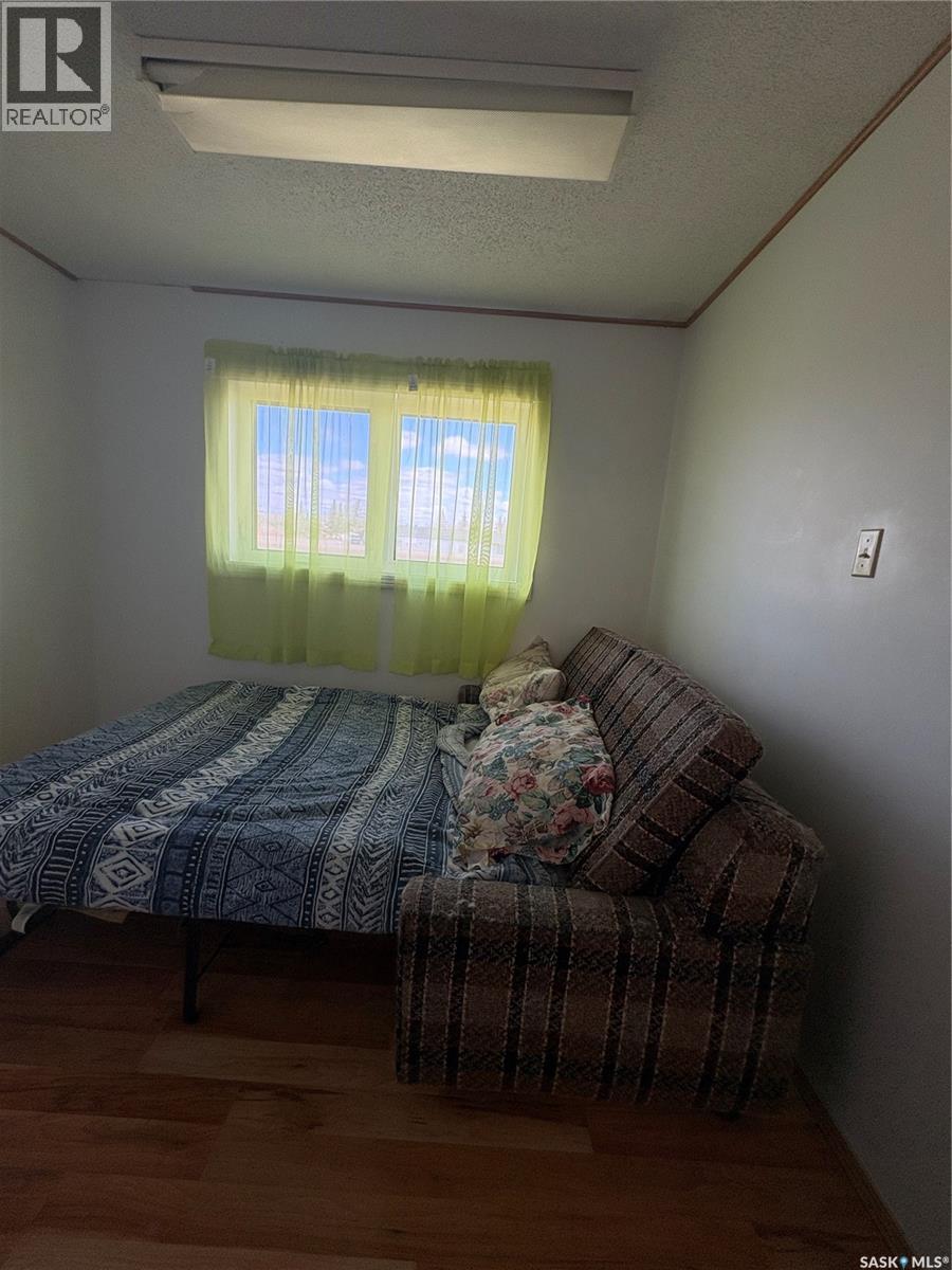 404 Yellowhead Highway, Theodore, SK - Indoor Photo Showing Bedroom