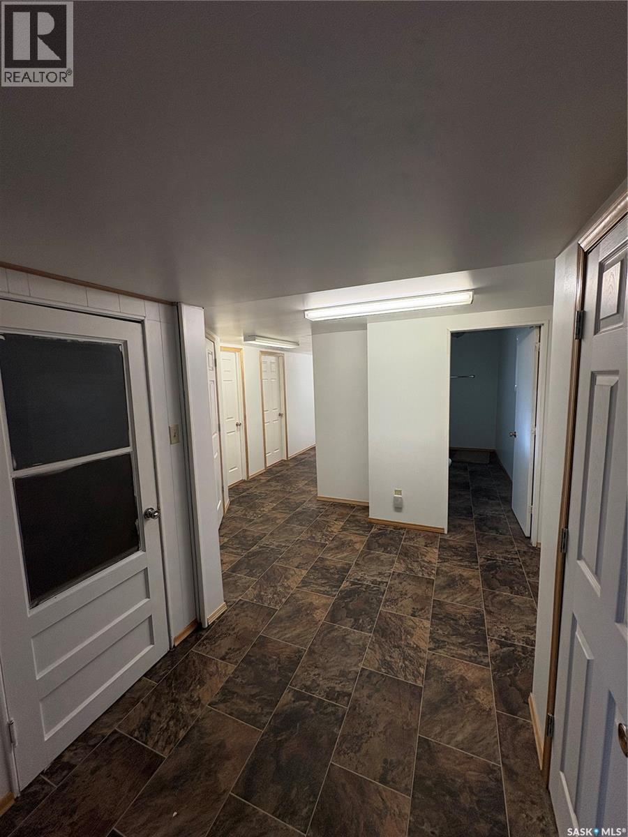 404 Yellowhead Highway, Theodore, SK - Indoor Photo Showing Other Room