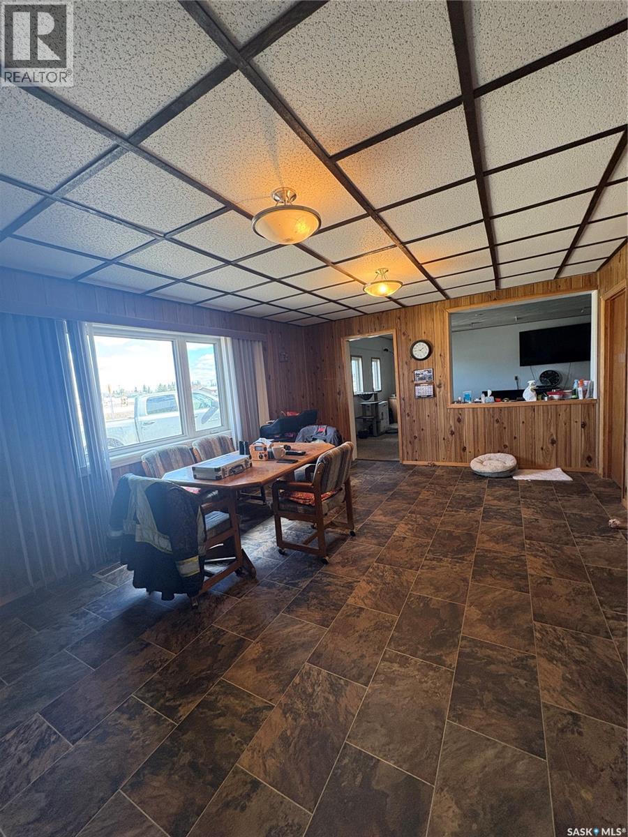 404 Yellowhead Highway, Theodore, SK - Indoor Photo Showing Other Room