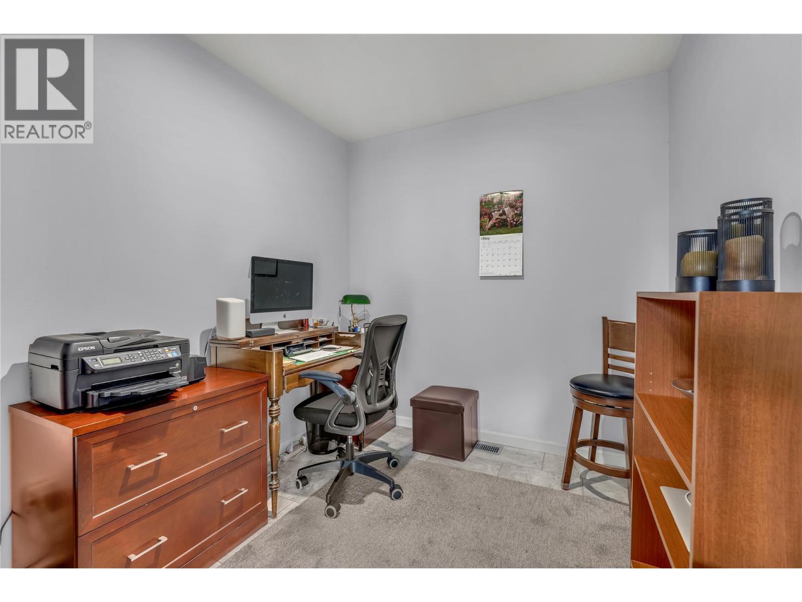 103 Eagle Drive, Kaleden, BC - Indoor Photo Showing Office