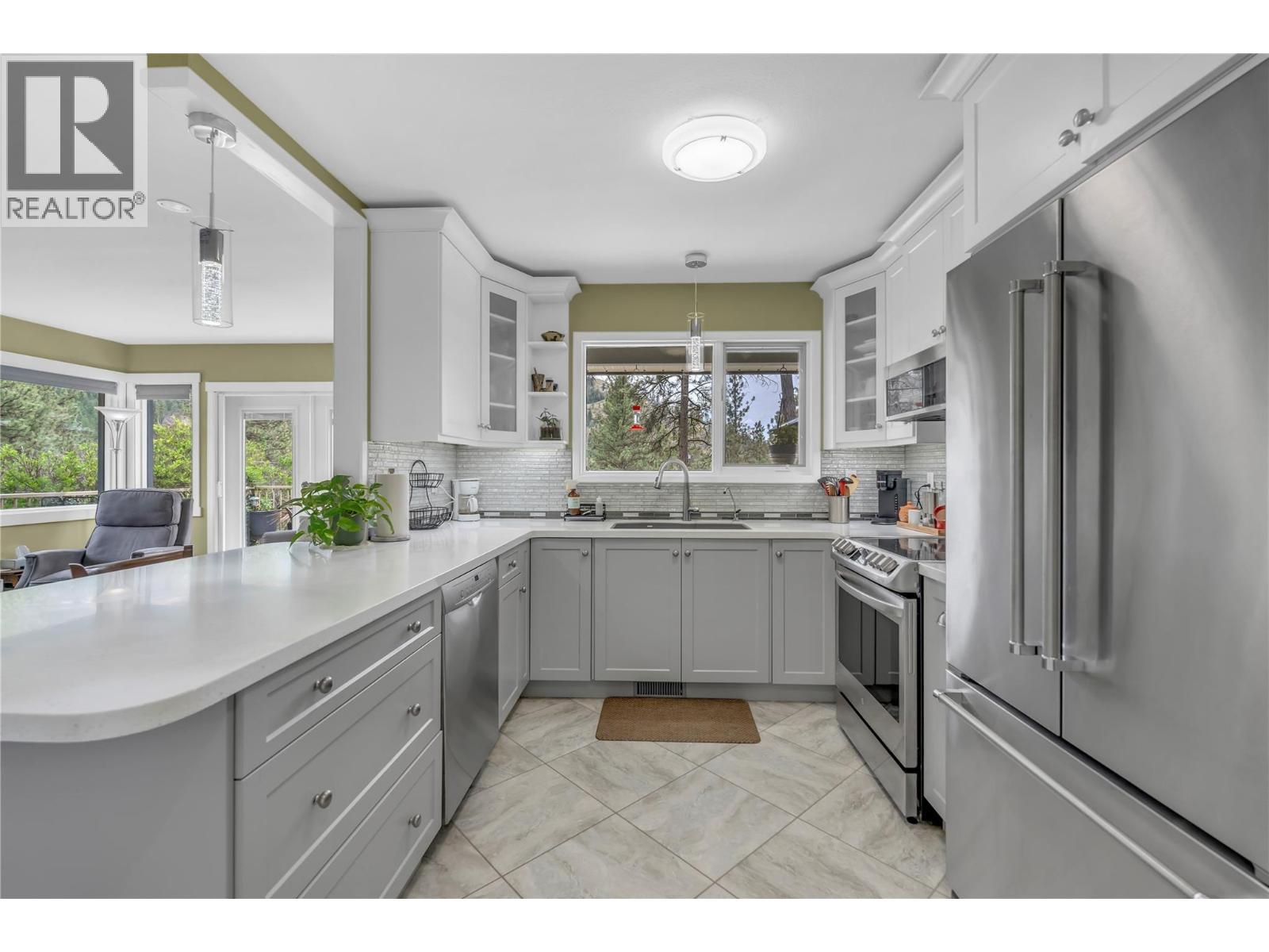 103 Eagle Drive, Kaleden, BC - Indoor Photo Showing Kitchen With Stainless Steel Kitchen