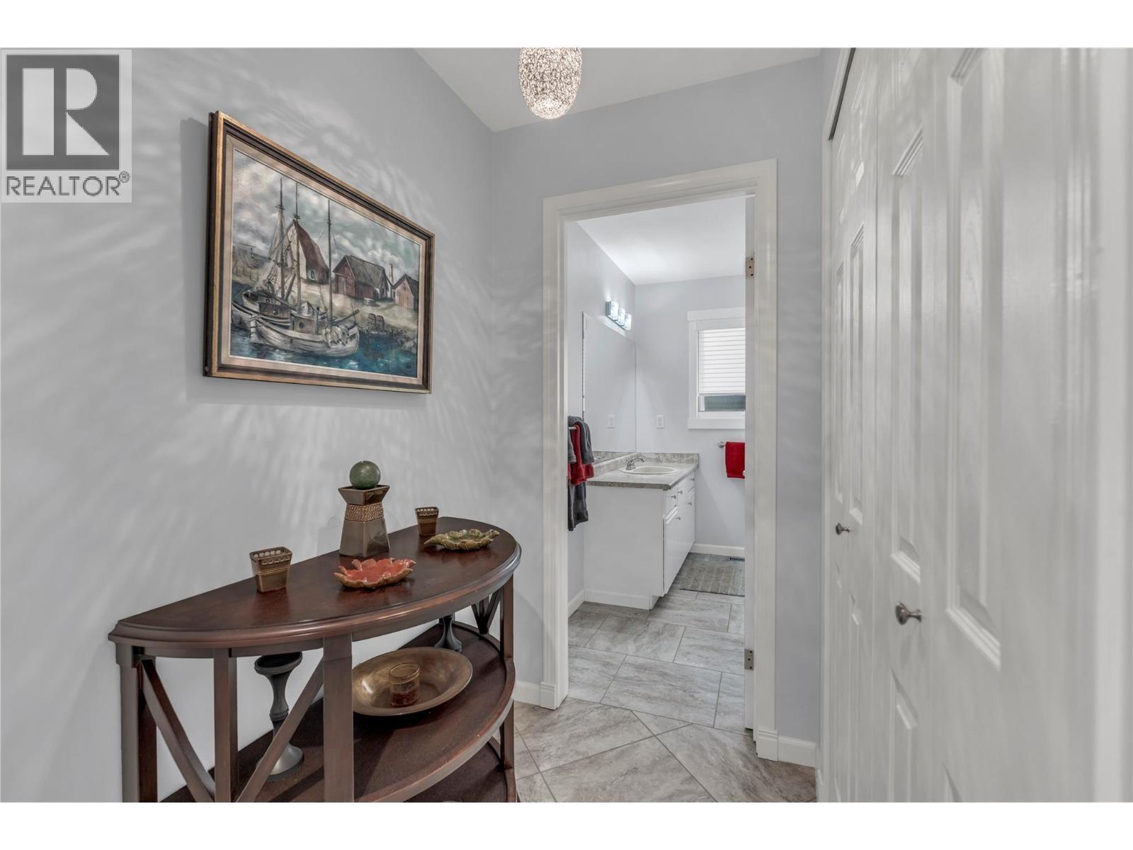 103 Eagle Drive, Kaleden, BC - Indoor