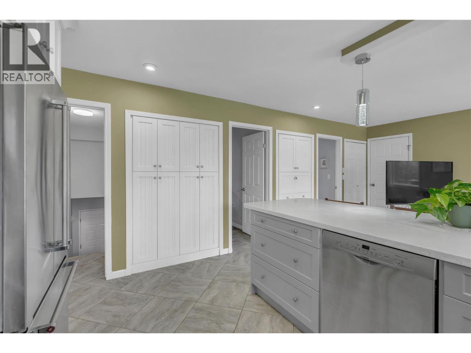 103 Eagle Drive, Kaleden, BC - Indoor